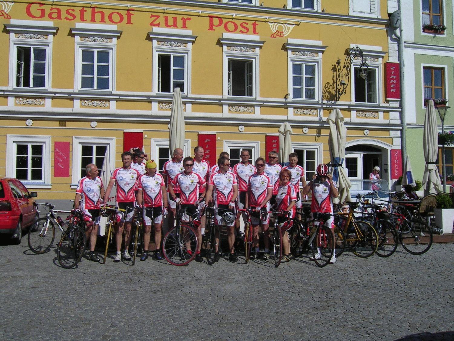 Hotel Gasthof Zur Post Obernberg am Inn Esterno foto